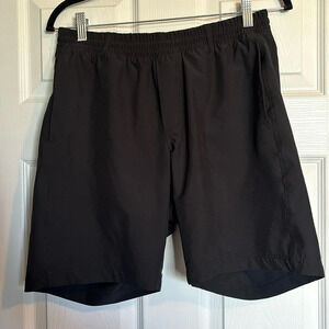 Hollywood men’s black lined athletic shorts size medium
